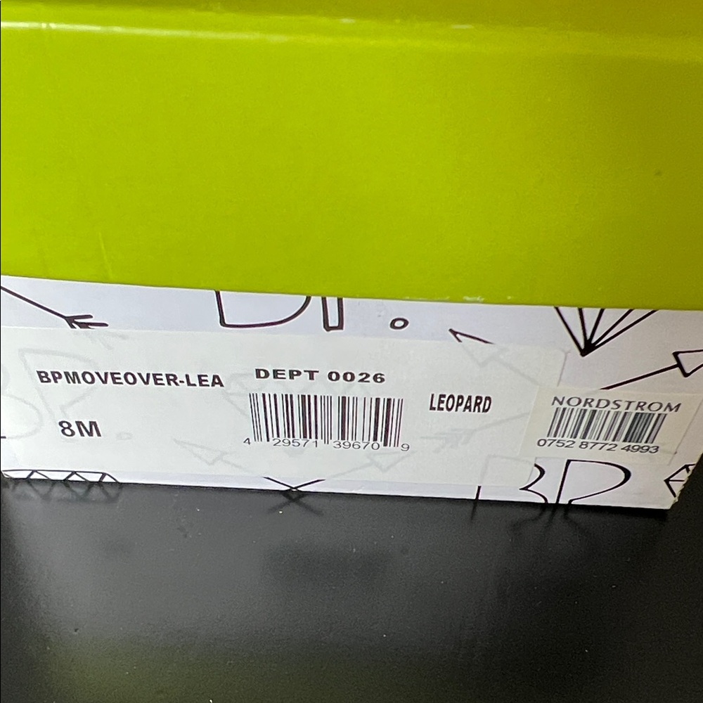 Nordstrom BP Leopard Print Women's Flats Size 8 in Like New Condition with Box - Picture 10 of 10